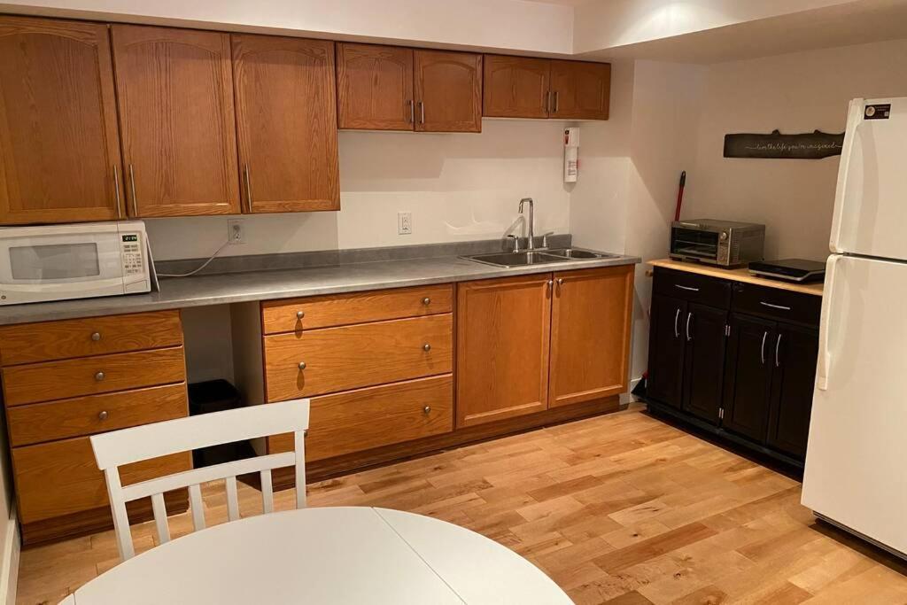 Hideaway On Quartz - 1Bed 1Bath Suite Голдън Екстериор снимка